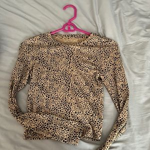American Eagle Long Sleeve Leopard Baby Tee